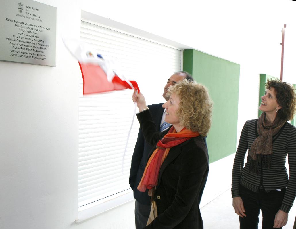 Selaya: Díaz Tezanos inaugura las obras de ampliación y mejora del colegio ‘El Castañal’, en las que Educación ha invertido más de dos millones de euros