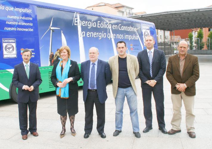 Sota destaca la energía eólica como el desarrollo de una nueva reindustrialización de Cantabria