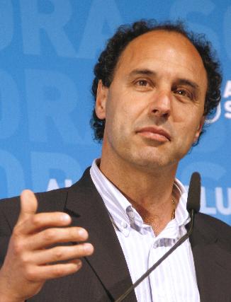 Diego considera imprescindible la ejecución inmediata del puente entre Requejada y Suances