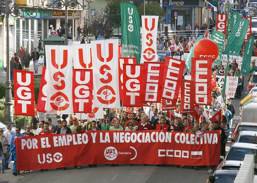 Imagen de una manifestación por el empleo, en Torrelavega