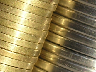 El IPC subió 1,1 puntos en abril, y la tasa interanual avanza una décima hasta el 1,5%