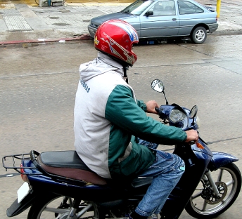 Nueva campaña de la DGT dirigida a motocicletas y ciclomotores