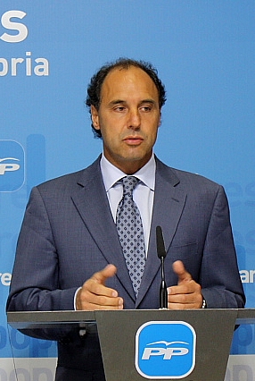 Diego asegura que el gobierno debe «colaborar con los ayuntamientos y retirar el PSIR del Bojar»
