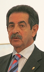 Miguel Ángel Revilla