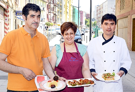 'II encierro de la brocheta' en Tetuán