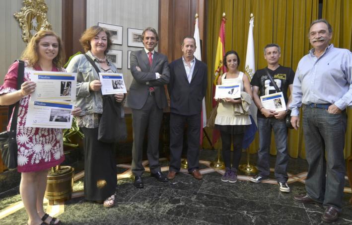 El Alcalde entrega los premios del Concurso de Fotografía "La Balconada del Casco Viejo"