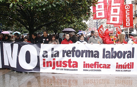 UGT vincula las cifras históricas de paro en la región al efecto inmediato de la política de recortes