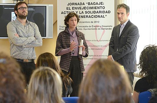 El Ayuntamiento expone ejemplos de éxito empresarial centrados en las personas mayores