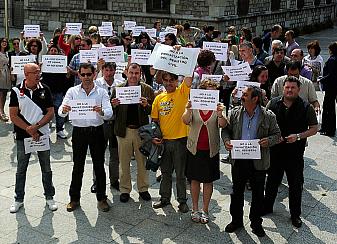 Trabajadores de justicia se concentran de nuevo en Las Salesas para protestar contra las reformas de Gallardón