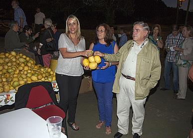 El parque ‘La Ceña’ de Novales acogió la segunda edición de ‘Limones solidarios’