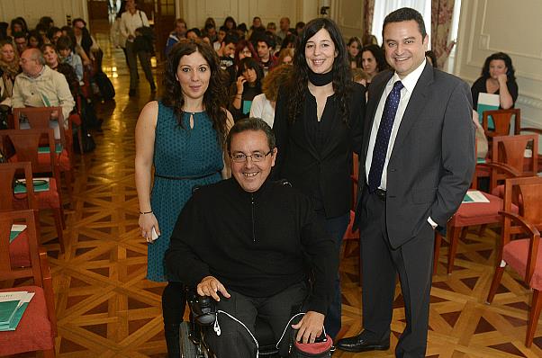 El turismo accesible y la atención al cliente con discapacidad, a debate en Santander