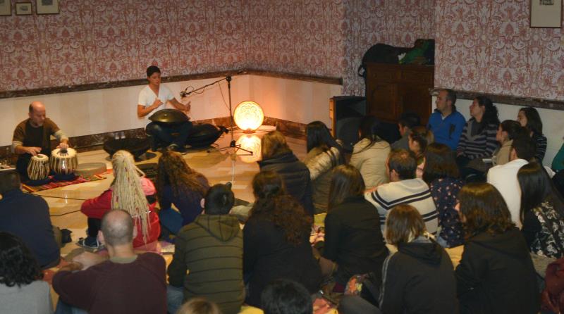 El ayuntamiento externaliza las actividades de ocio juvenil por un importe de 195.000 euros