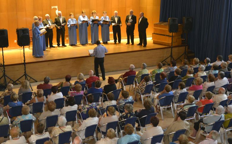 El baile y la música en directo regresan, un verano más, a la Finca Altamira