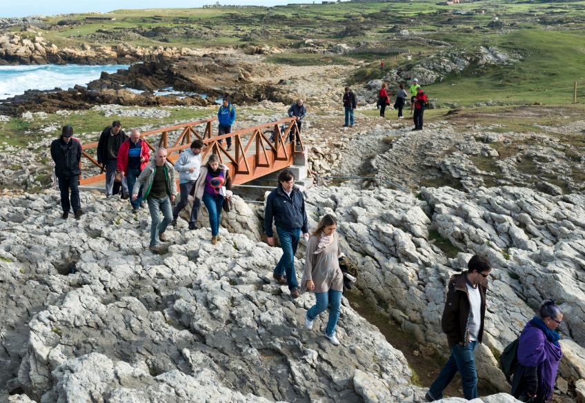 El grupo de trabajo de la senda costera visita la zona