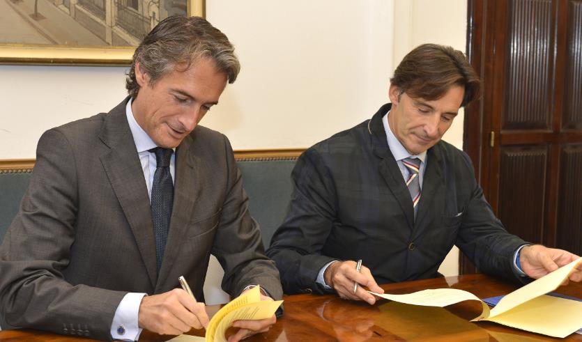 Santander y «La Caixa” pondrán en marcha la II edición del programa “Manitas”