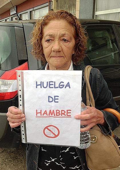  Una trabajadora de la Residencia de Mayores Virgen del Carmen, en huelga de hambre por el impago de sus nóminas