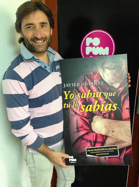 Javier Uriarte con su libro "Yo sabía que tú lo sabías"