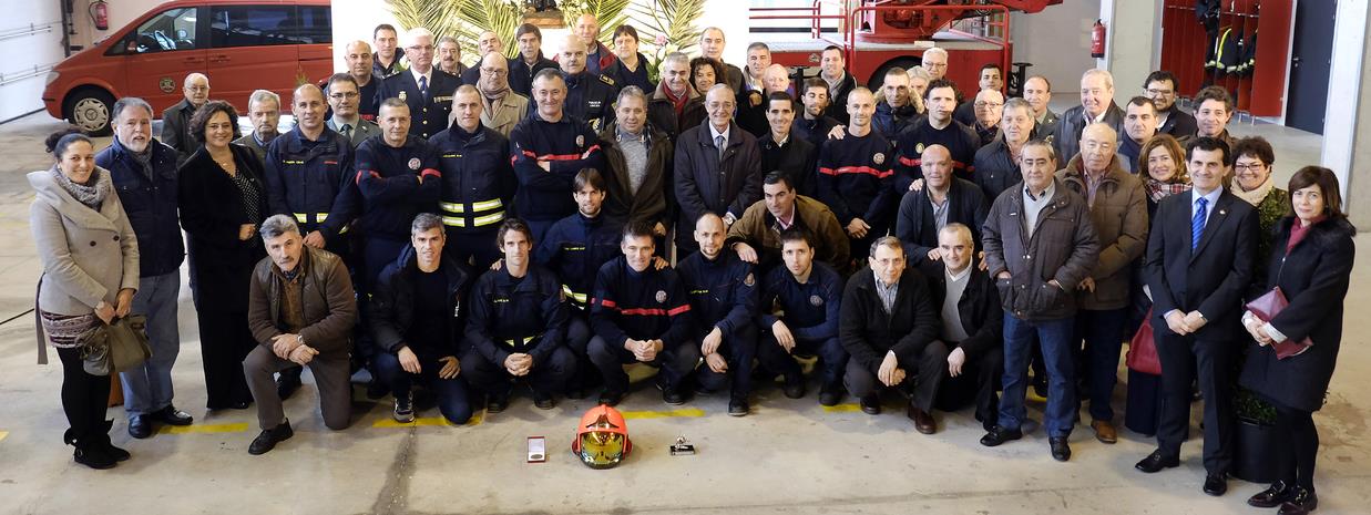 Nalda ensalza la dedicación de los Bomberos de Santander