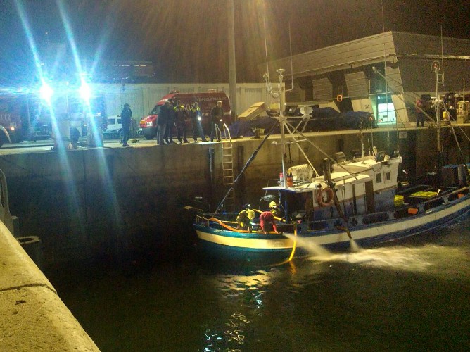 achique-agua-barco