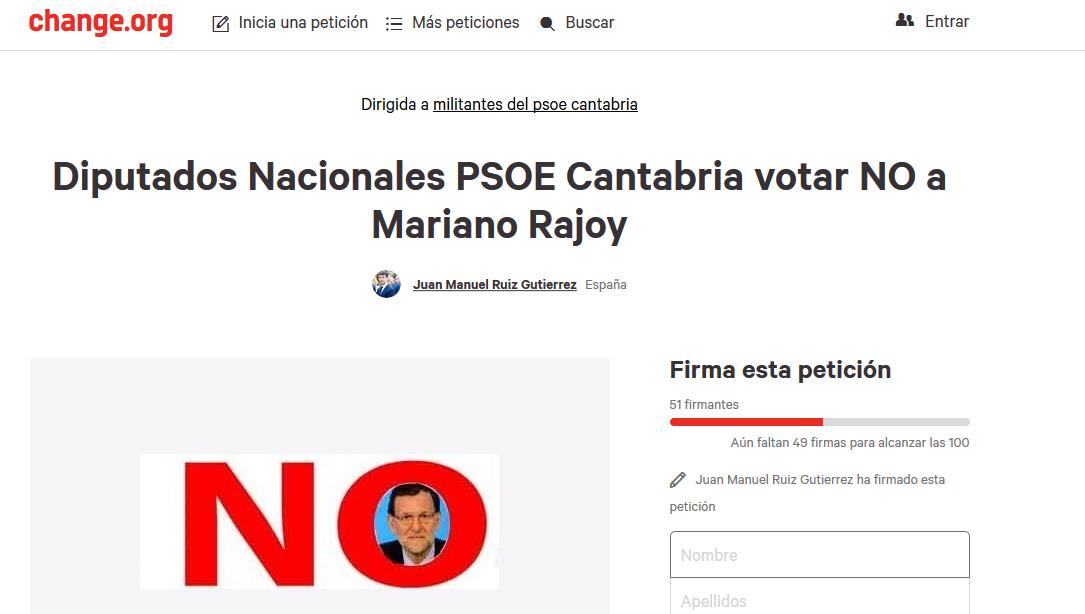 Militantes cántabros del PSOE recogen firmas para votar "NO" a Mariano Rajoy