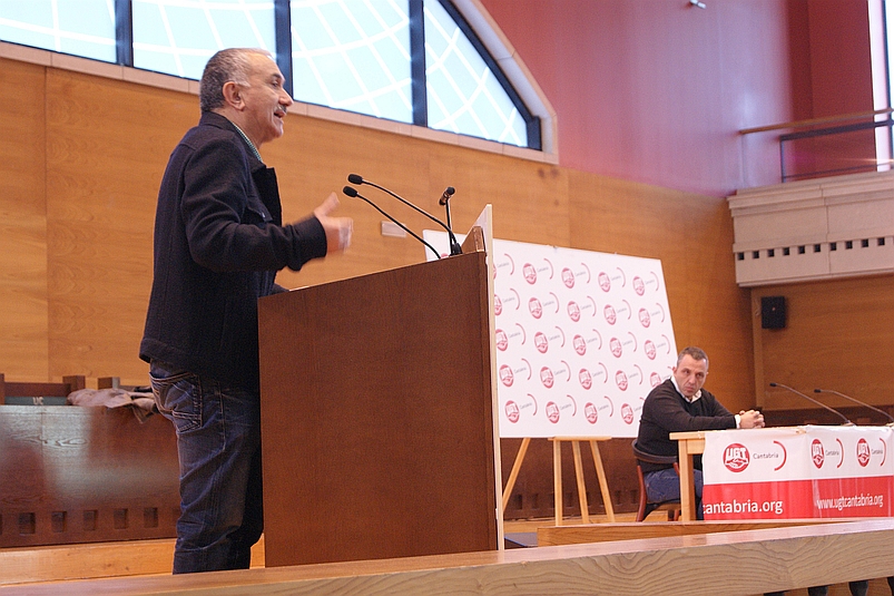  El líder de UGT cuestiona «la voluntad de diálogo» del Gobierno español porque «sigue pensando en clave de mayoría absoluta»