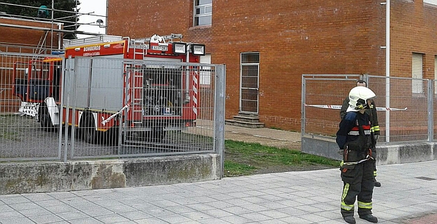  Desalojado el IES Valentín Turienzo de Colindres por un incendio en las obras de un edificio anexo