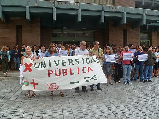 Los sindicatos de la UC exigen extender las medidas para estabilizar el empleo público a 600 empleados no docentes