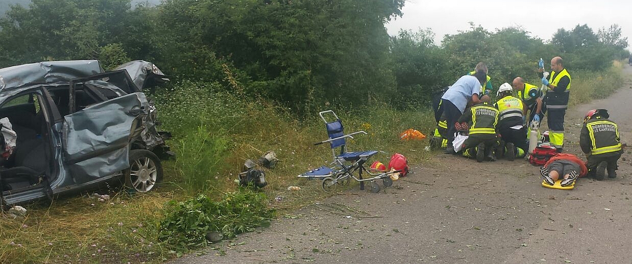 Cuatro heridos en un accidente en la A67