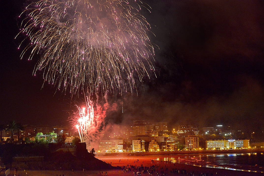 La Segunda Playa del Sardinero acogerá el lunes los fuegos artificiales de la Semana Grande