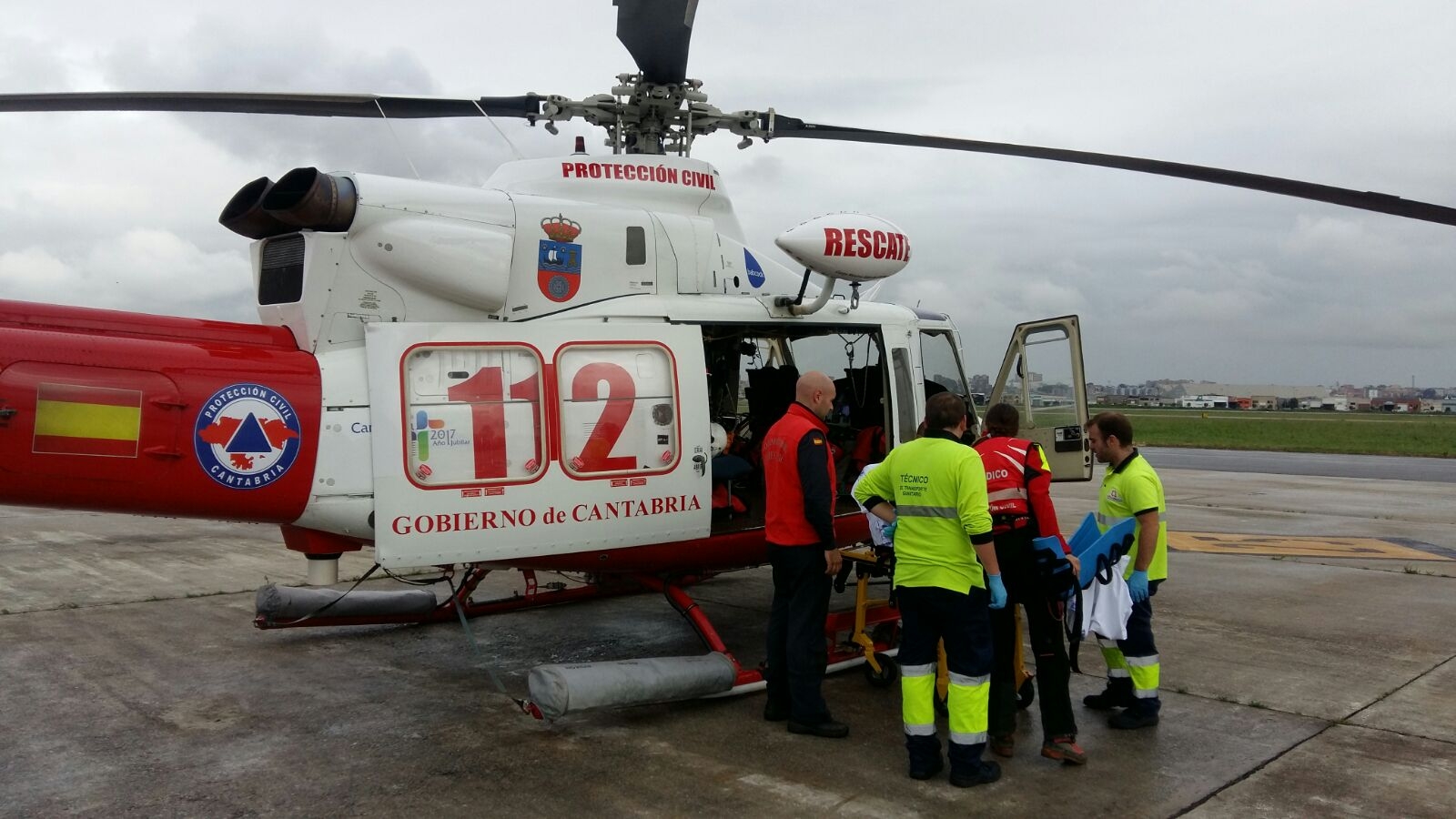 Rescatado un senderista con posible fractura de tobillo en el Brusco