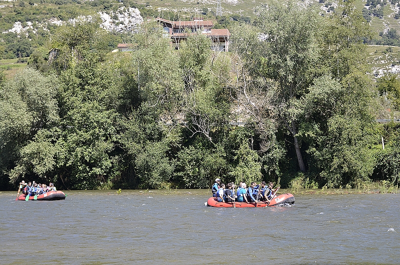 140 personas participaron en el “XVI Descenso del río Deva para personas con discapacidad”