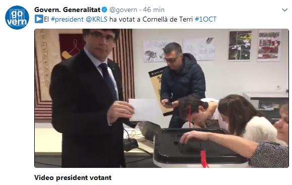 Carles Puigdemont vota en el referéndum del 1 de octubre / Foto: Govern de la Generalitat de Catalunya