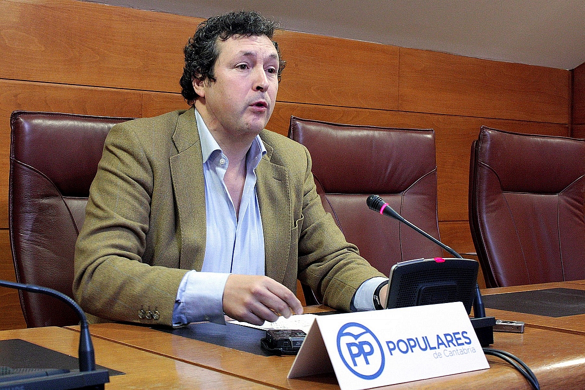 El PP insta a 'defender' los métodos de pesca artesanal en la costera del bonito - Iñigo Fernández (PP)