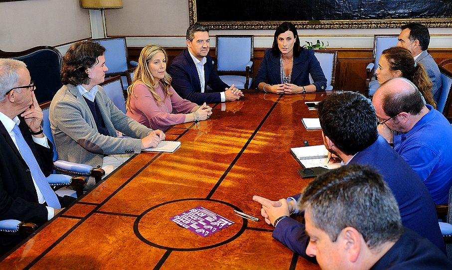 Santander comparte con Rota su experiencia como Smart City