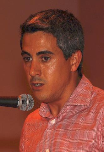 Zuloaga reclama a Rajoy la financiación comprometida para el hospital de Valdecilla