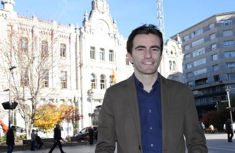 Pedro Casares considera “una victoria ciudadana” la retirada del metro-TUS