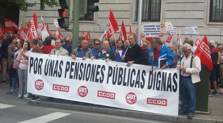 UGT y CCOO seguirán en la calle porque la situación «no ha cambiado mucho» en las pensiones