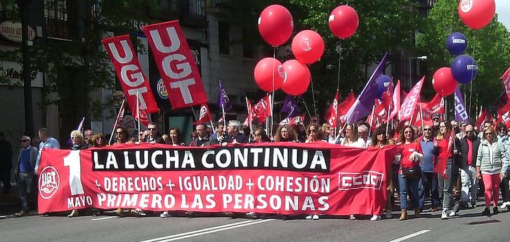 En la imagen, la manifestación del 1 de mayo en Santander, organizada por los sindicatos UGT y CC OO