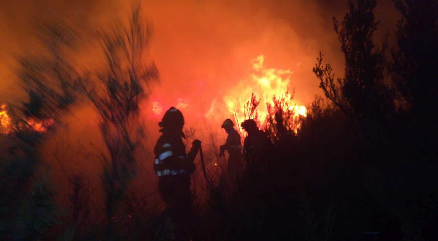 Controlado el incendio forestal de Lanchares, el único pendiente de los 8 provocados este fin de semana en Cantabria