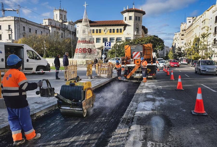 Nueva parada de taxi entre Correos y Jardines de Pereda