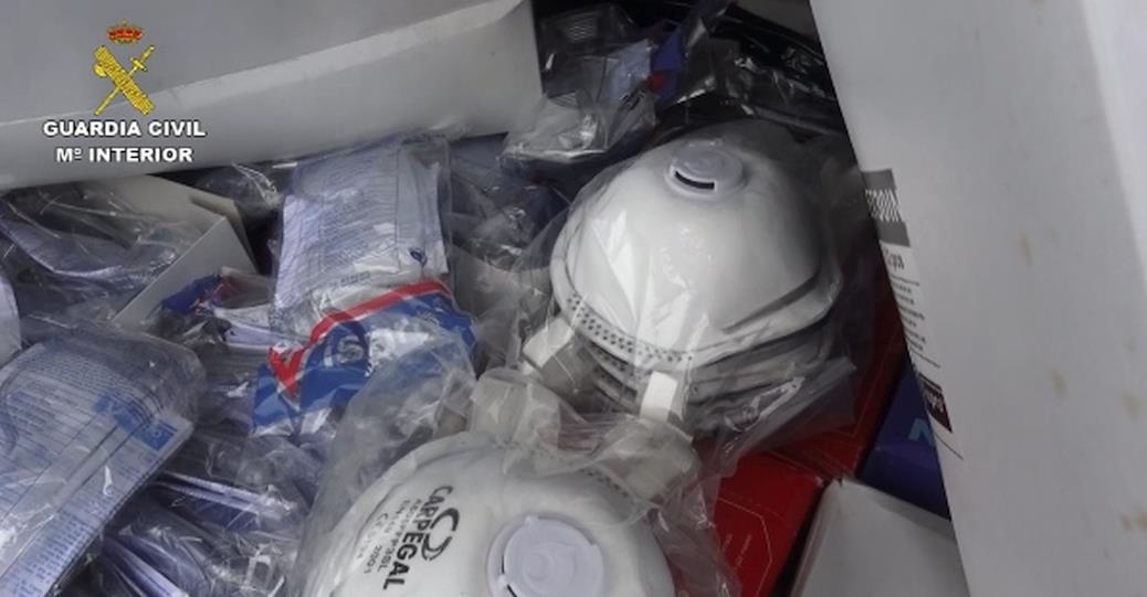  La Guardia Civil frustra el intento de una empresa de subastar más de 1.000 mascarillas