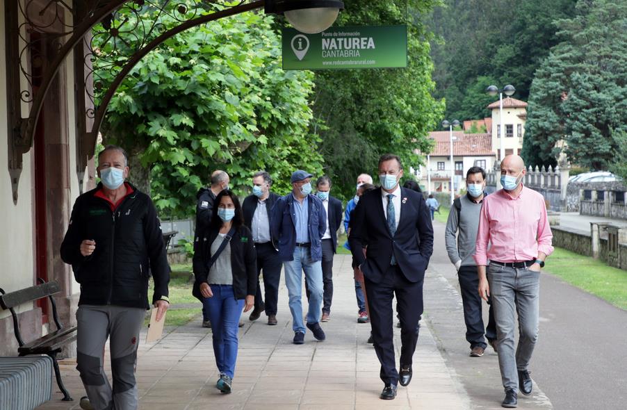 “En Cantabria se puede disfrutar de la naturaleza sin riesgos y es algo que nos beneficiará a todos”, afirma Blanco