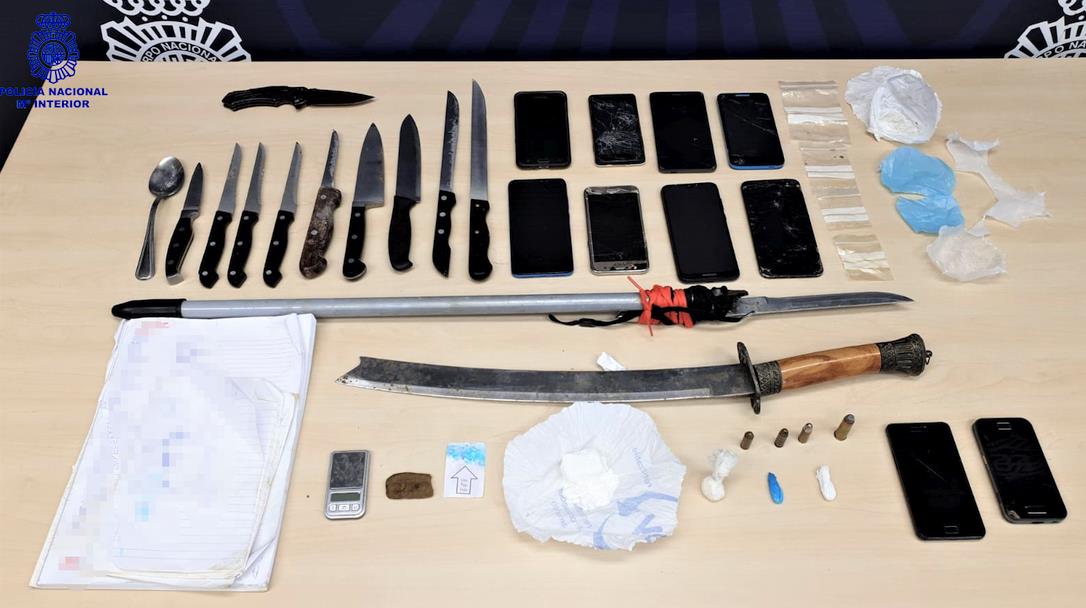 La Policía Nacional erradica un punto negro de venta de cocaína y hachís en el centro de Santander