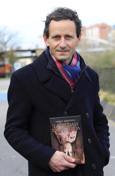 Sergio Martínez, autor de «La ciudad enfurecida» (Grijalbo, 2021) / Foto (C) David Laguillo