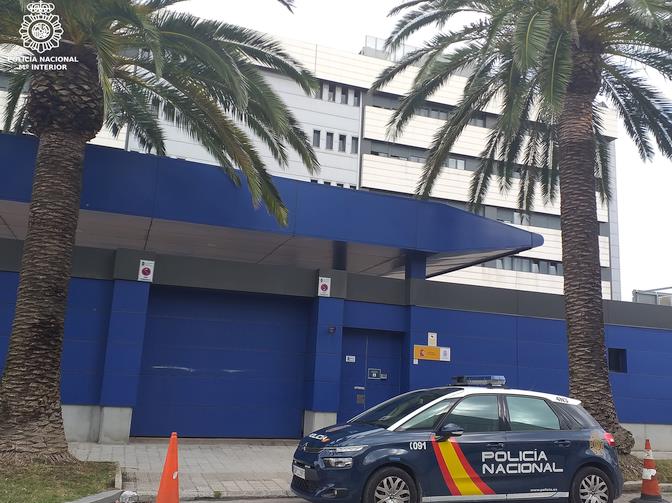 Detenidas dos mujeres por hurtar joyas en los domicilios de enfermos de los cuales una de ellas cuidaba