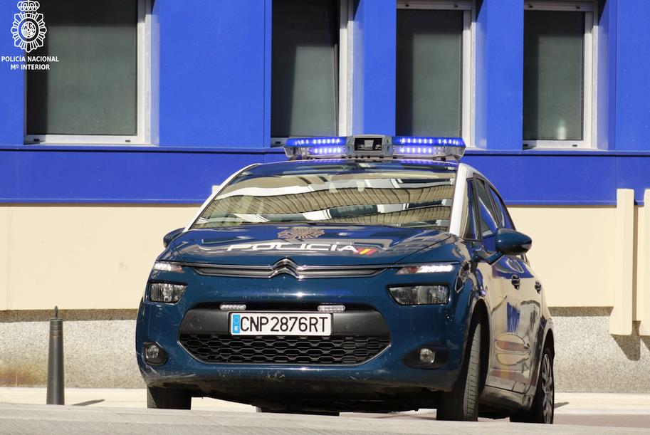 La Policía Nacional detiene a un conocido delincuente por el robo con fuerza en el interior de 19 vehículos
