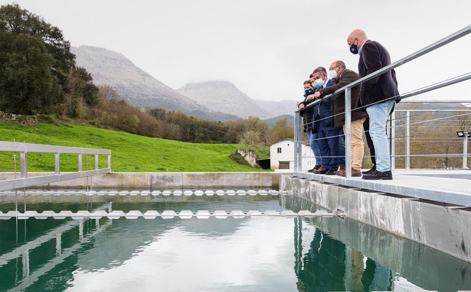  Revilla inaugura la nueva ETAP de Ramales de la Victoria que mejora el suministro y la calidad de agua en el municipio