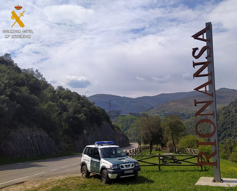 La Guardia Civil denuncia a 40 personas que se encontraban en Cantabria haciendo turismo