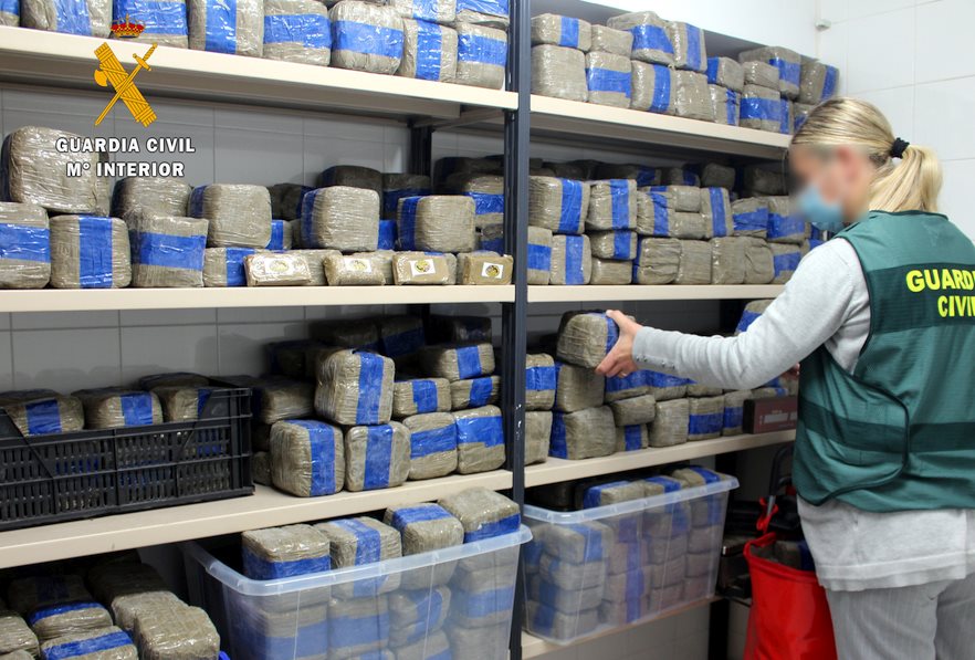 La Guardia Civil interviene más de 300 kilos de hachís con destino a Santander