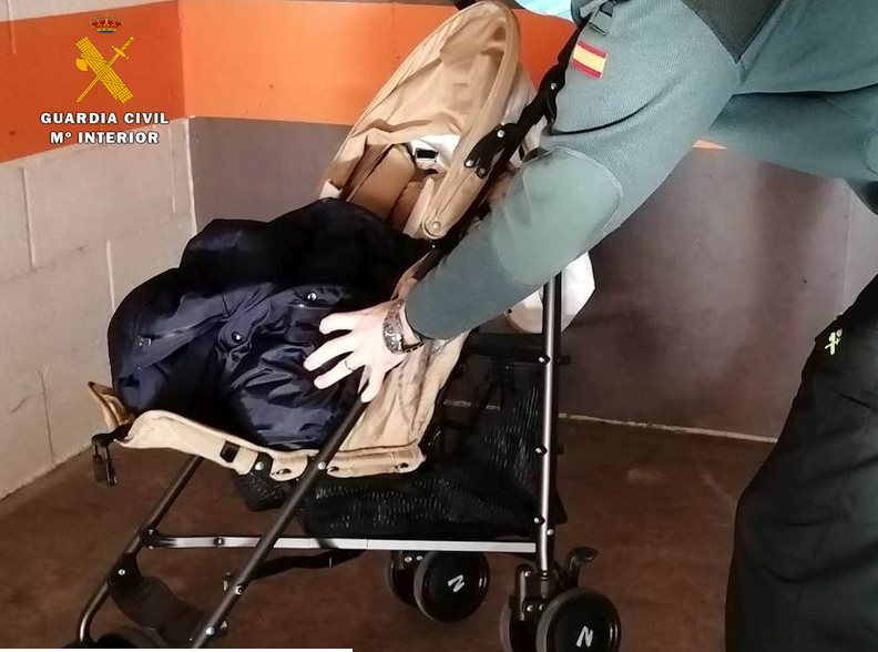  La Guardia Civil detiene a los presuntos autores del hurto en un supermercado